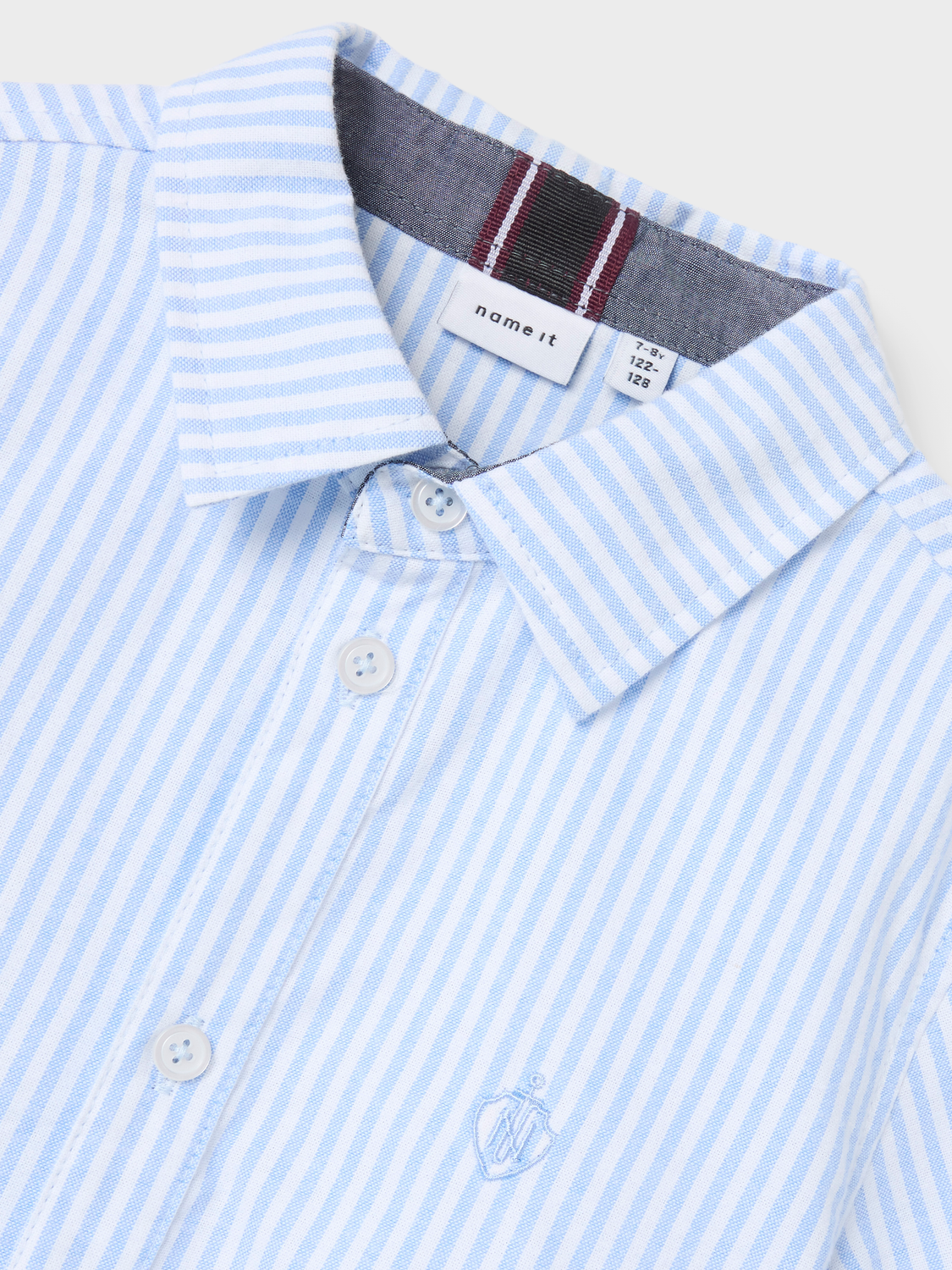 model_shot-front_full